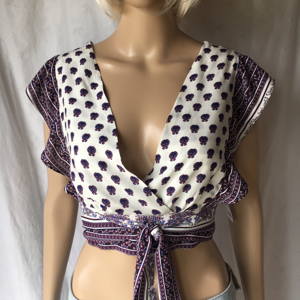 Charlotte Russe Boho Sleeveless Wrap Tie Crop Top